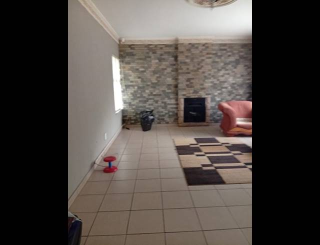 4 BEDROOM HOUSE FOR SALE IN VANDERBIJLPARK SE 6